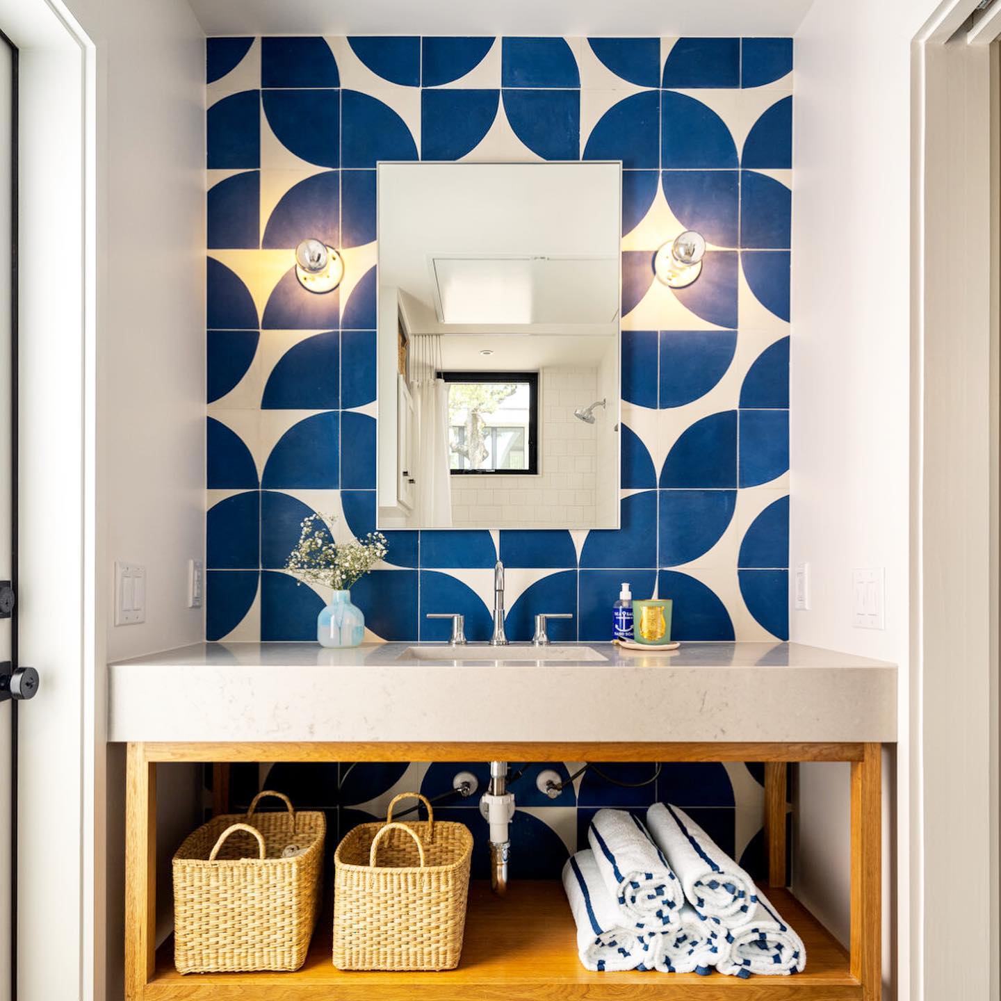 鏡 WALNUT TRAY MIRROR 鏡 WALNUT TRAY MIRROR WALNUT TRAY MIRROR