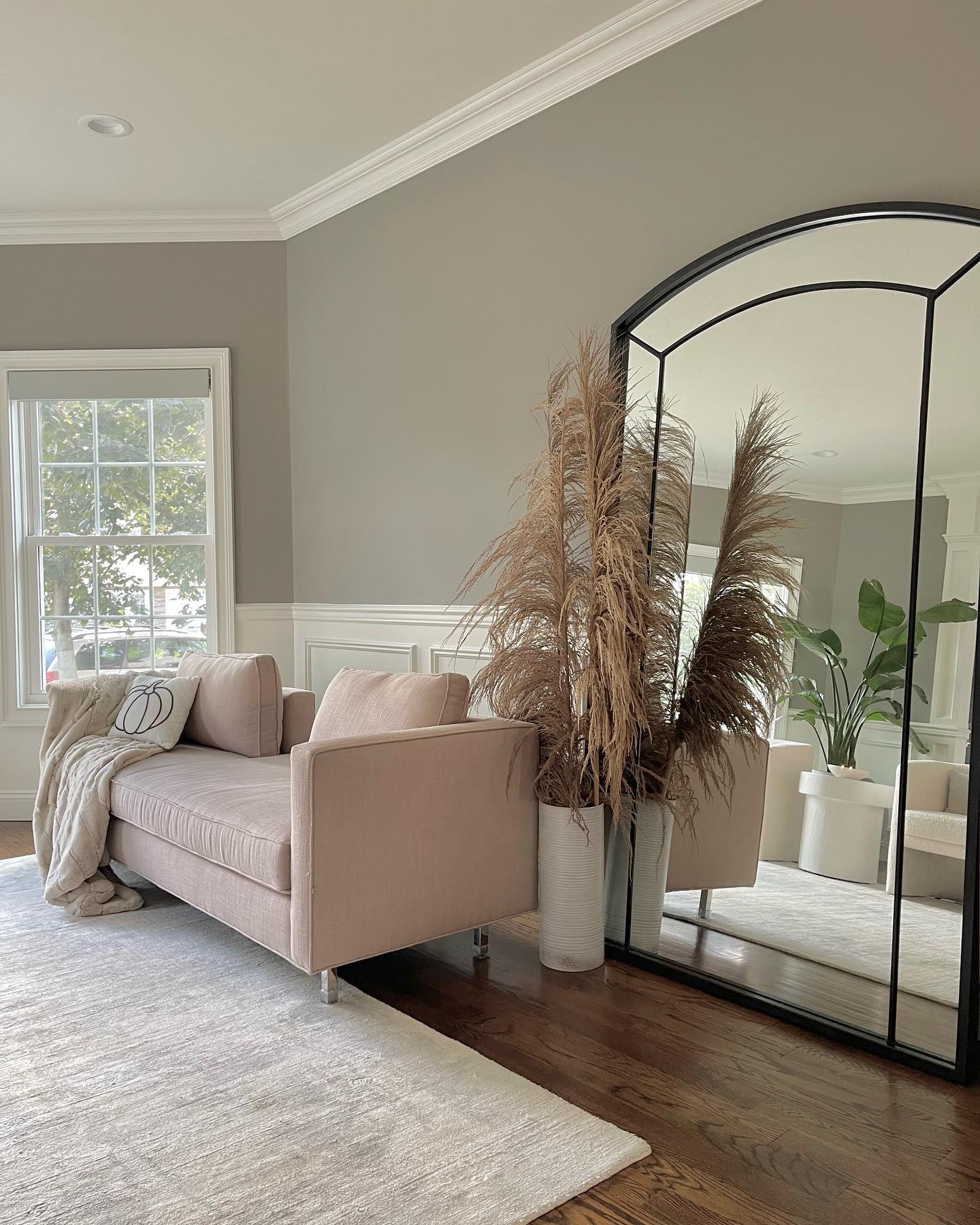 Crate&Barrel  鏡　クレートアンドバレル Capra Floor Mirror 45