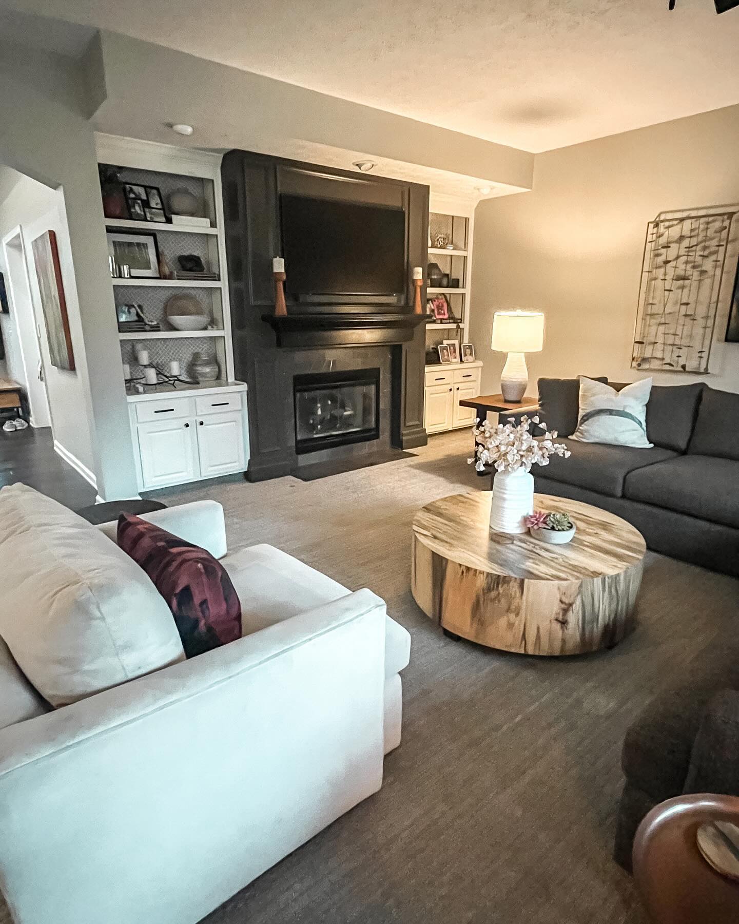 RELIEF リビングテーブル 453357008_524098253400268_8381