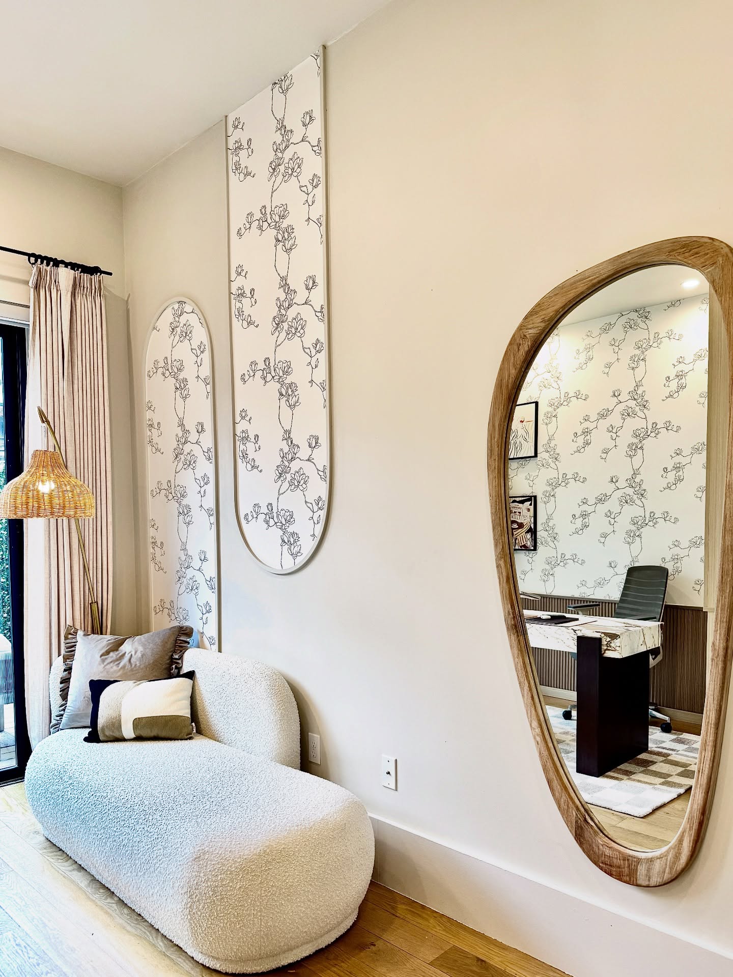 Kalle Wood Wall Mirror 32