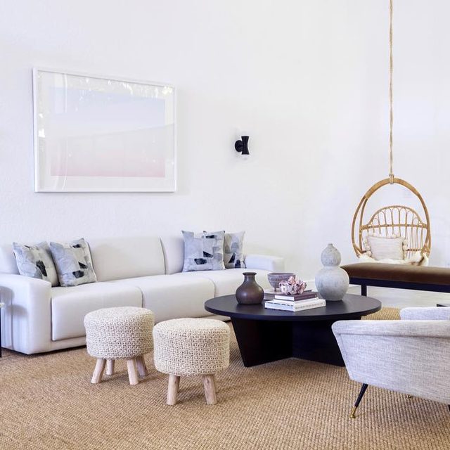 Petit Trou Stool - Thumbnail 4