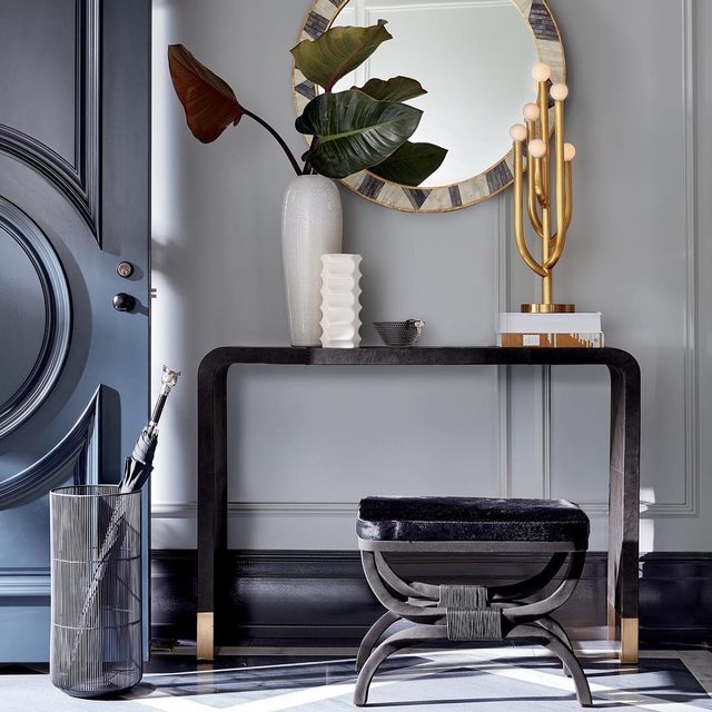 Drizzle Black Umbrella Stand
