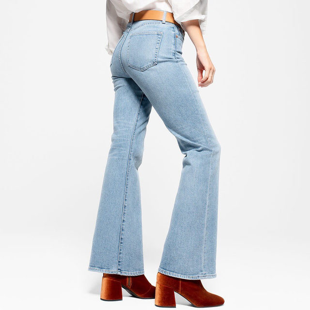 Fitted up top, a little flair down below. Retro meets right now. Tap to shop the High Rise Flare. #GapDenim