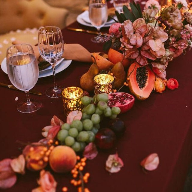 Nuovo Gold Dinner Napkin - Linen Rentals | Wedding Table Linen, Runners, Chair Covers | BBJ La Tavola