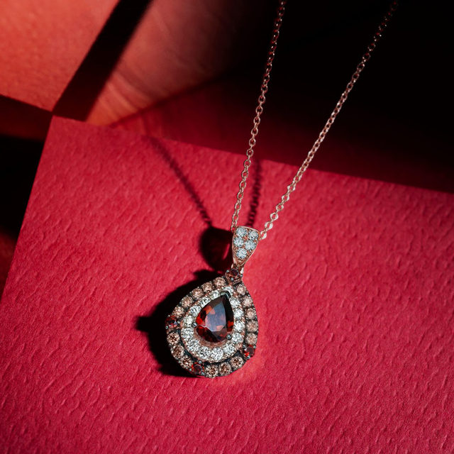 ネックレス・ペンダント ROMANTINUER SN179 Pick Pendant Leather Necklace il_fullxfull.3172609492_jg5c.jpg