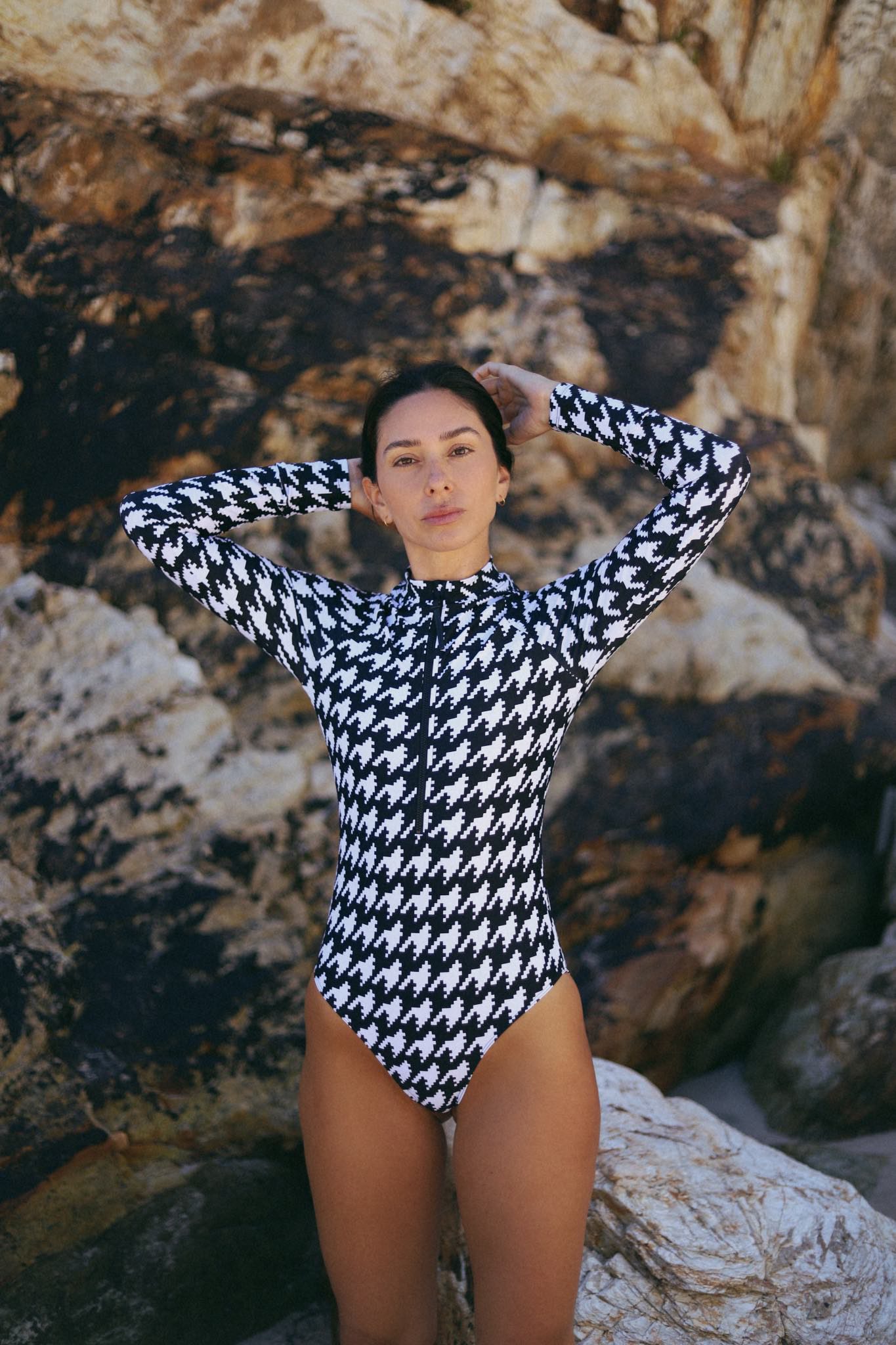 Houndstooth Long Sleeve Zip Front Swimsuit | Perfect Moment