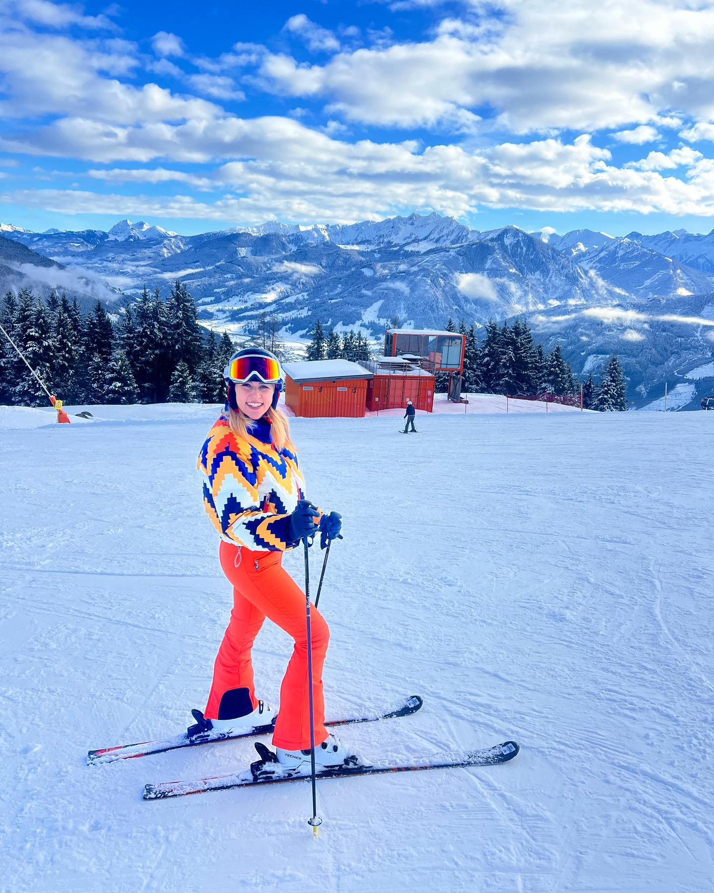 Perfect Moment フレアパンツ 女性用 スキーウェア High-Waist Aurora Flare Ski Pant | Perfect Moment