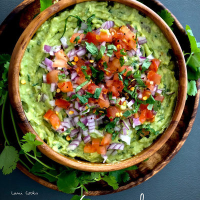 Tondo 9" Acacia Plate - image 8 of 10