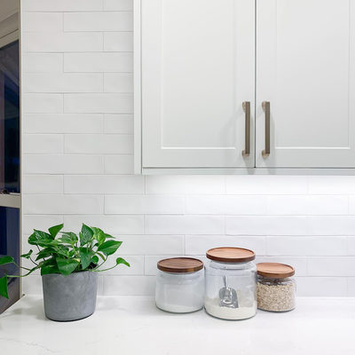 Montana 96-Oz. Large Glass Jar with Acacia Lid - image 7 of 11